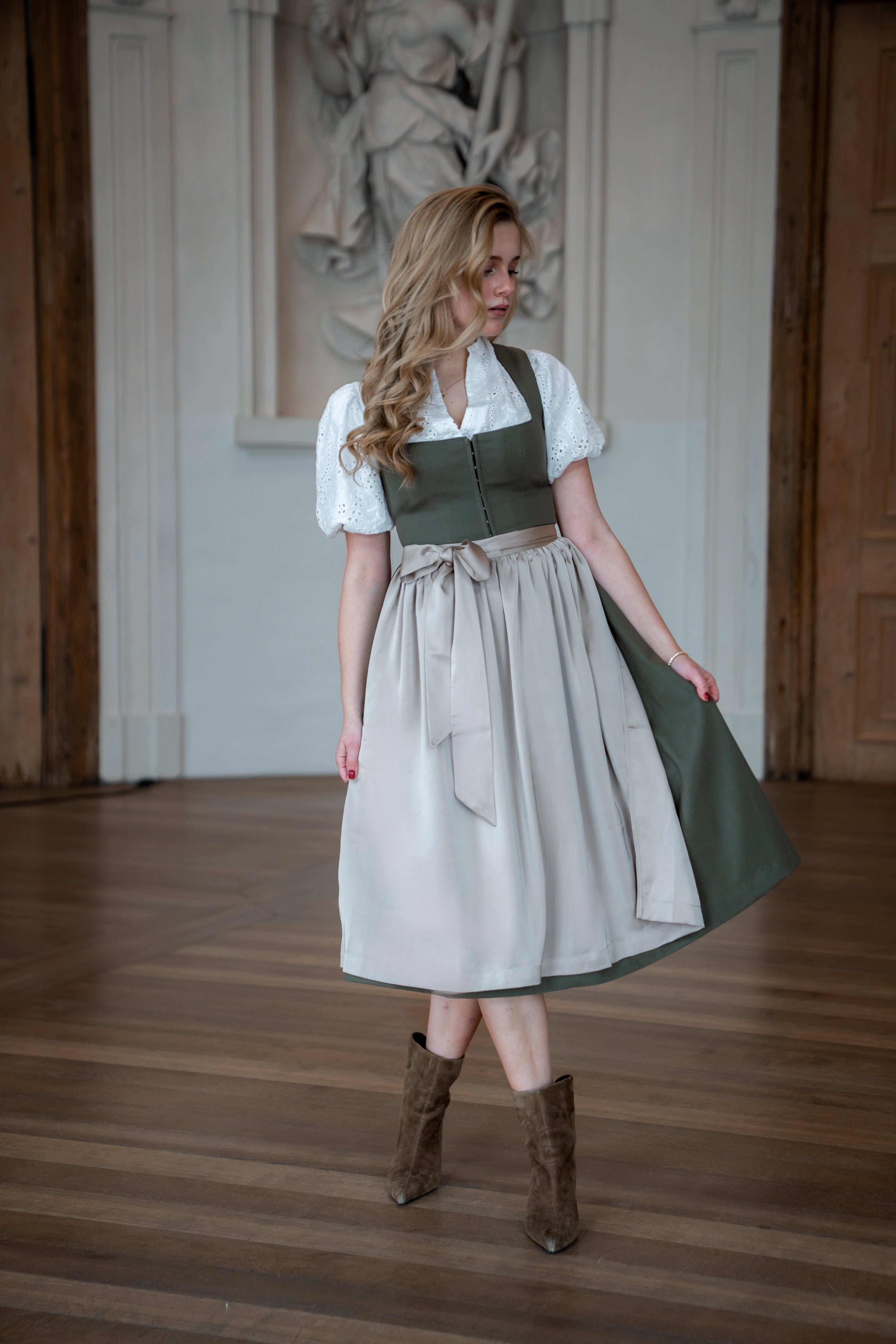 Dirndl Helena